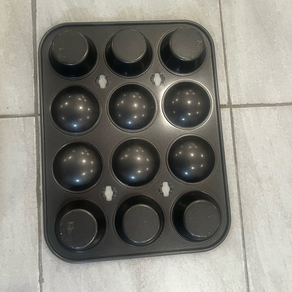 Non-Stick gray Muffin-cookies  Pan/10.5x14in - Picture 2 of 7